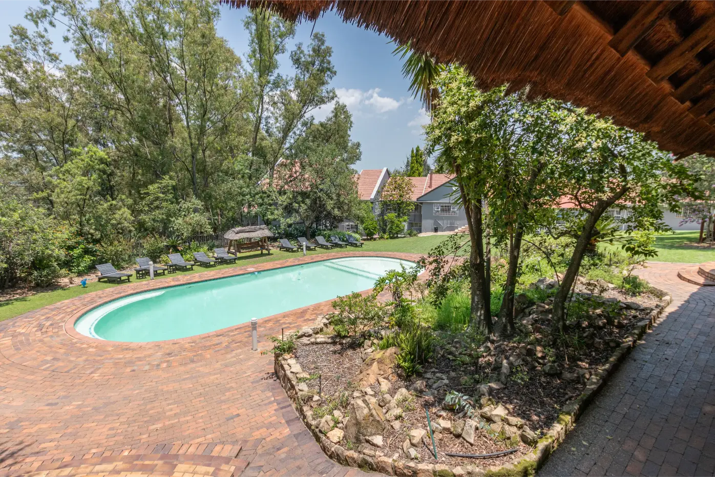 The Grand Manor photo 3
